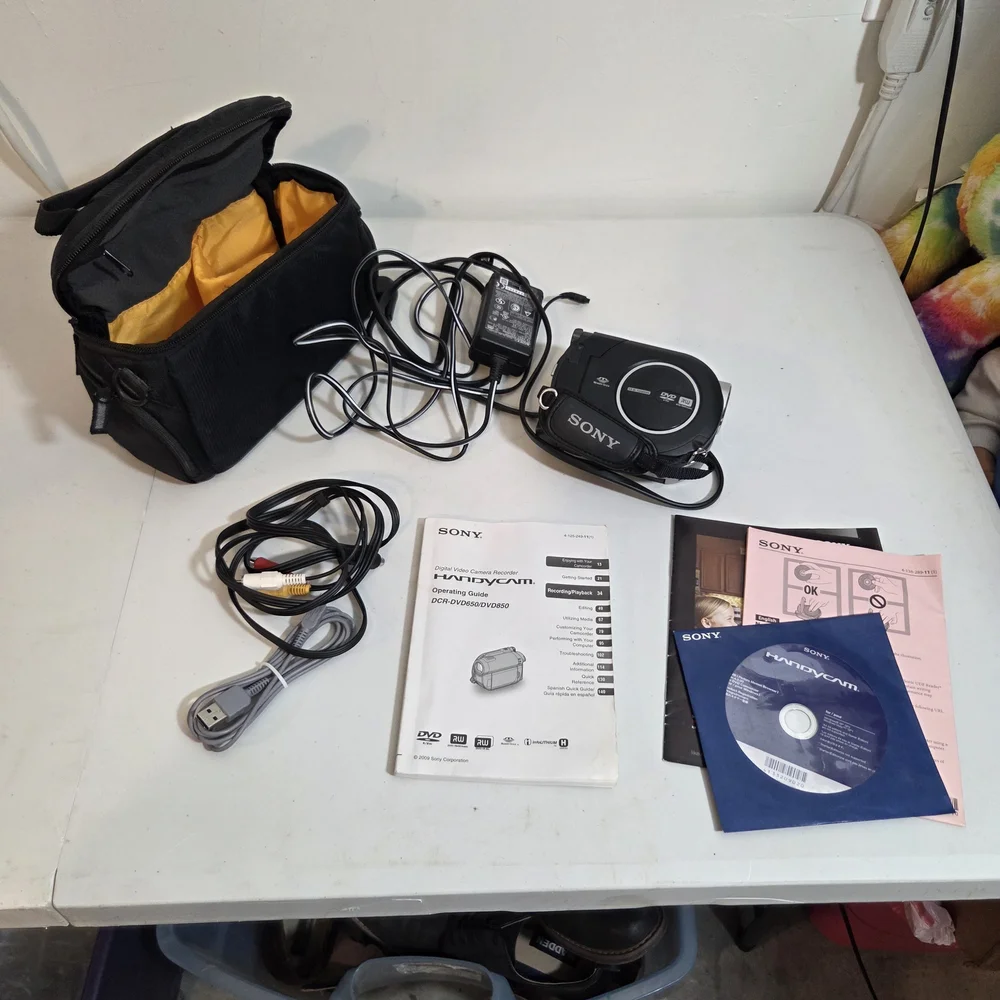 Sony Handycam DVD650/DVD850 ELECTRONIC Camara